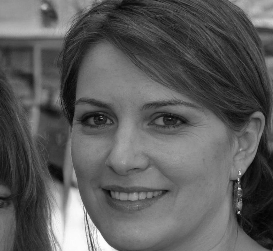 Dr. Rebecca Chen, Financial Analysis Expert and Lead Instructor